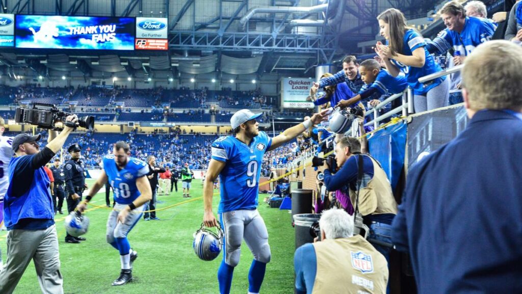 Matthew Stafford sent Lions fan signed jersey to replace one fan sold for playoff tickets