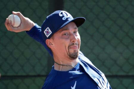 Dodgers hitters get first look at new star-studded pitching staff: ‘I mean, we’re loaded’