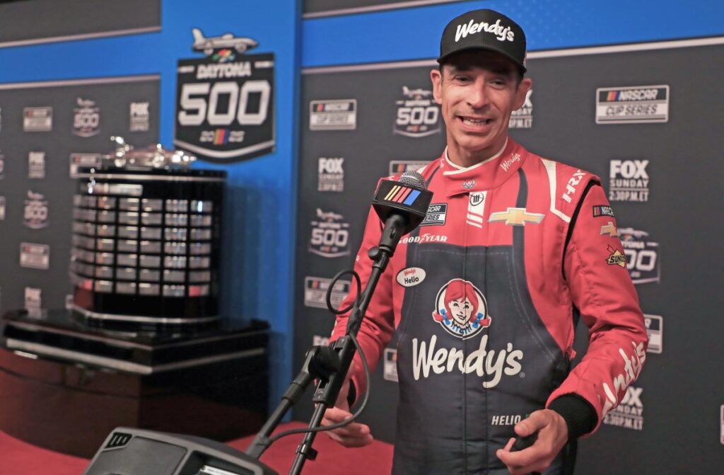 Helio Castroneves doesn’t want Daytona 500 NASCAR charity, but will take it if necessary