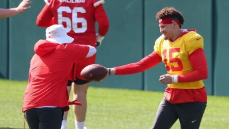 Chiefs at full strength for return to practice