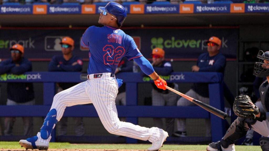 Juan Soto hits 426-foot home run in first spring training at-bat for New York Mets