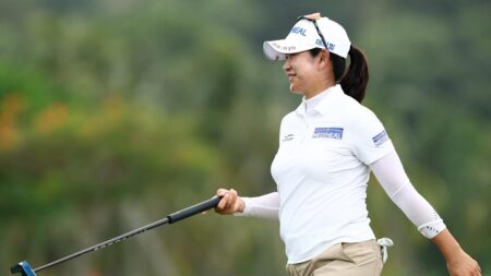 A Lim Kim leads LPGA tournament in Singapore by a stroke over Charley Hull after the first round