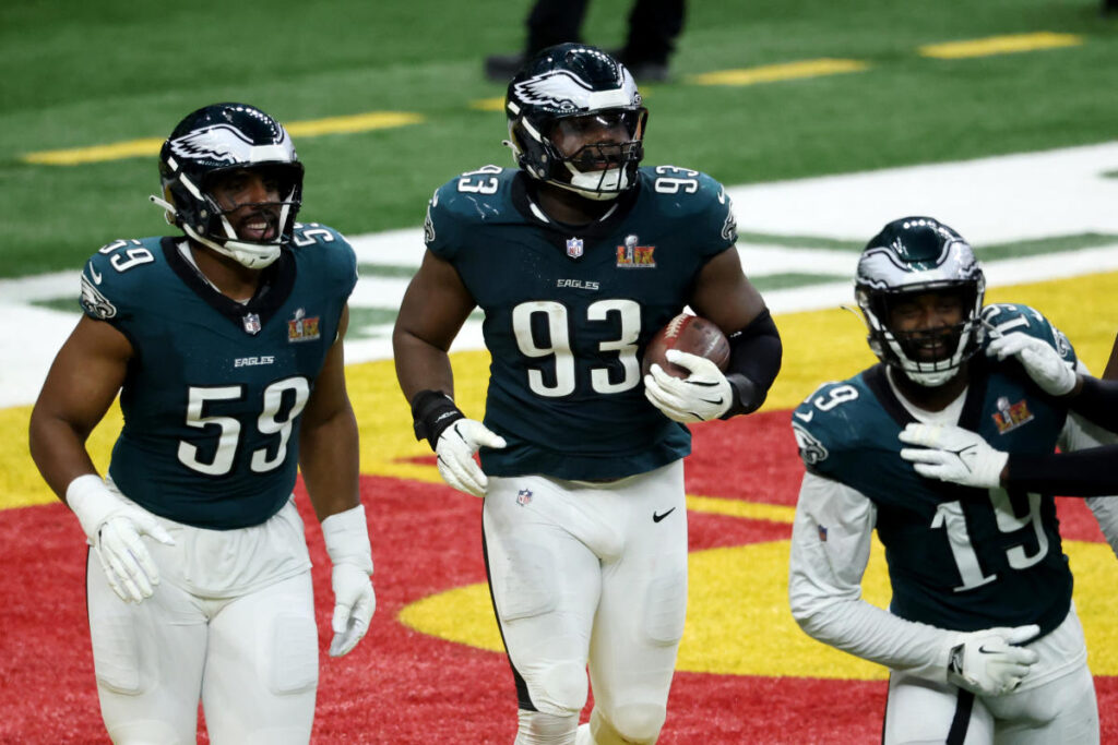 Super Bowl: Eagles defense didn’t like Chiefs’ ‘three-peat’ talk and took out frustration on Patrick Mahomes