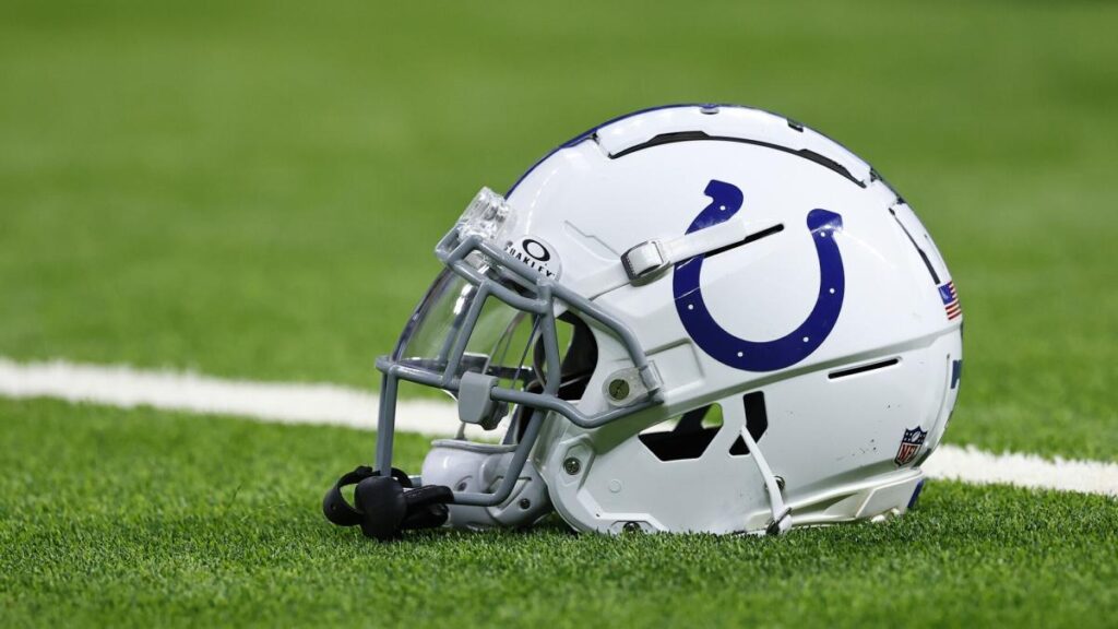 Colts to hire Chris Hewitt as secondary coach/pass game coordinator