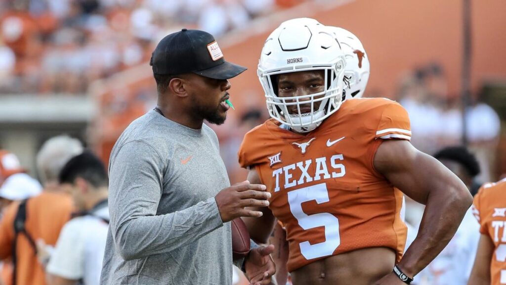 Cowboys interview Tashard Choice for running backs coach