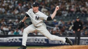 Yankees re-signing left-handed reliever Tim Hill