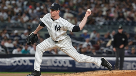 Yankees re-signing left-handed reliever Tim Hill