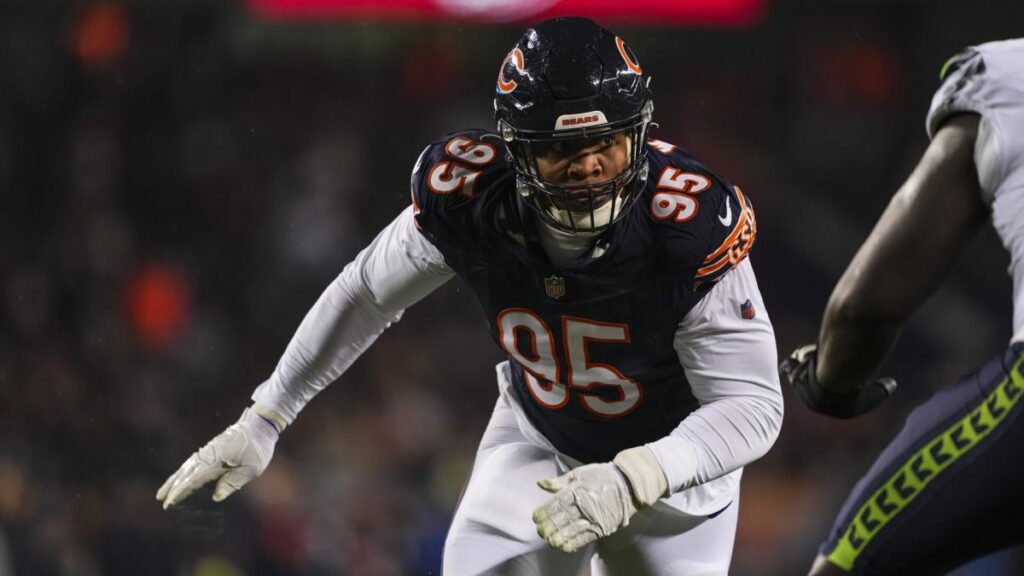 Report: Bears to release DE DeMarcus Walker