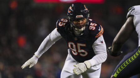 Report: Bears to release DE DeMarcus Walker