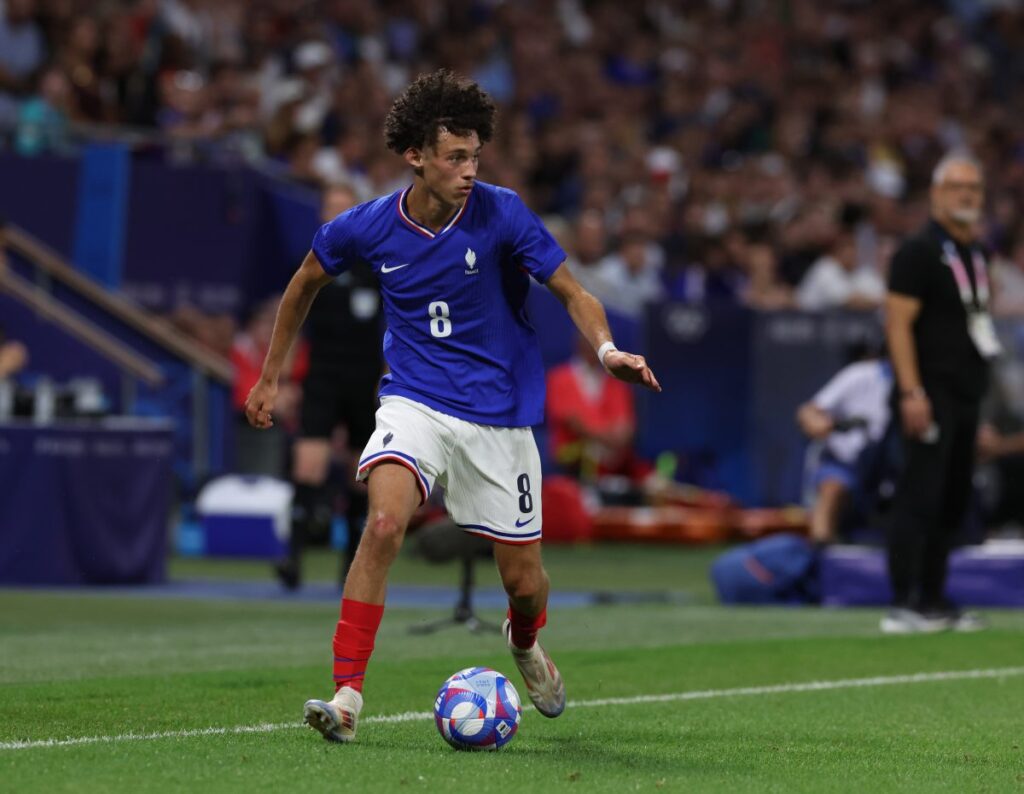 ‘He is a totally different player to France’s other players’ – Maghnes Akliouche backed for France call-up