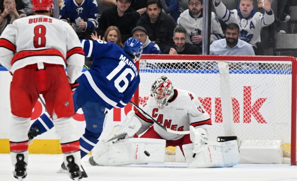 Poor Start Dooms Hurricanes In Toronto