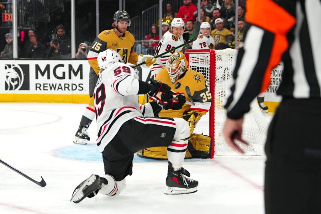 Blackhawks Unable To Overcome Bad First Period; Lose To Golden Knights 7-5