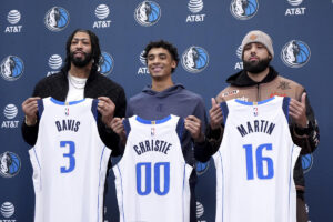 Anthony Davis intends to ‘give life back’ to Mavericks fans after shock of Luka Dončić trade