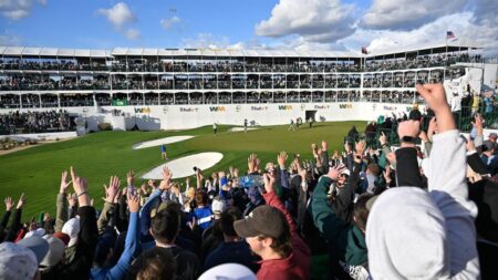 Tiger among electric WM Phoenix Open hole 16 aces