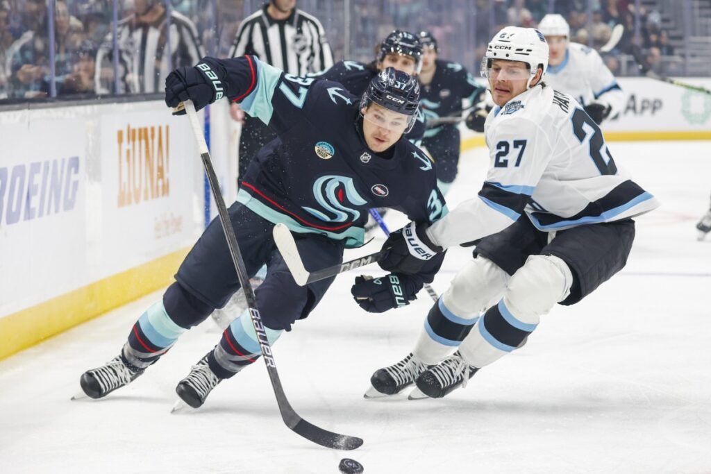 Will Wildly Different NHL Playoff Races See More Western Conference Sellers?