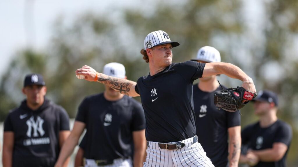 Yankees pitching prospect Chase Hampton has Tommy John surgery