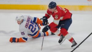 Islanders snap seven-game win streak with 6-3 loss at Panthers