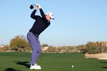 Justin Thomas continues to play well in Arizona desert, in contention after first round