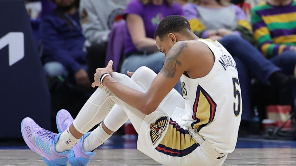 Pelicans’ Dejounte Murray tears Achilles, out for season