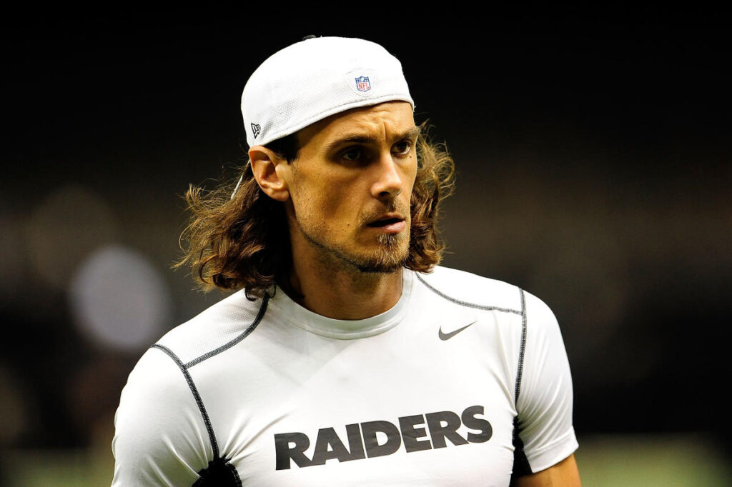 Ex-NFL punter Chris Kluwe arrested while protesting ‘MAGA’ sign at Southern California city council meeting