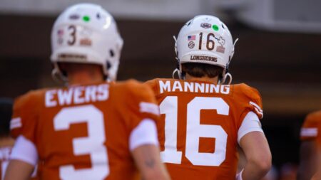 College football buy or sell: Should Texas have sat Quinn Ewers after torn oblique? Is Carson Beck a villain?