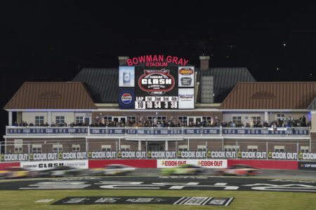 Berry, Larson and Blaney advance into The Clash in final qualifying heat at Bowman Gray Stadium