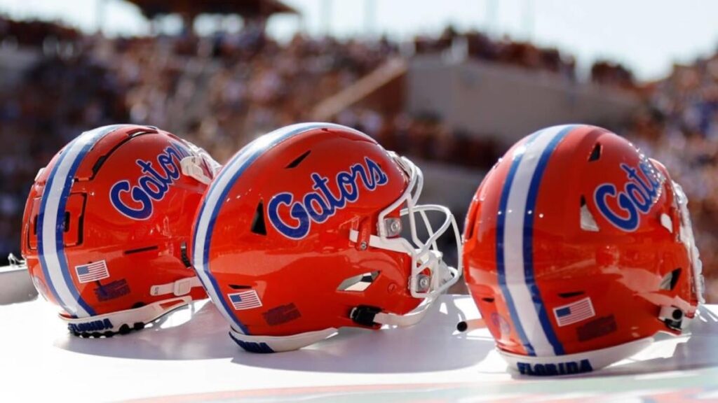 Florida expected to hire Washington assistant Robert Bala as co-defensive coordinator, LB coach