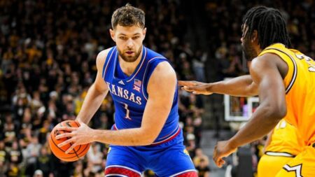 Kansas vs. Iowa State odds, prediction, time: 2025 college basketball picks, Feb. 3 bets by proven model