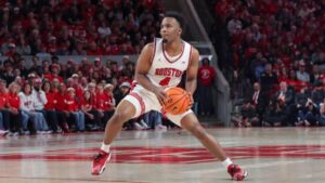 LJ Cryer lifts No. 5 Houston past No. 8 Iowa State: Cougars hang on amid inspired effort from hobbled Cyclones