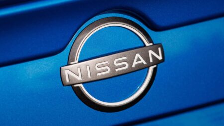 Foxconn Wants to Work With Nissan, Not Acquire It