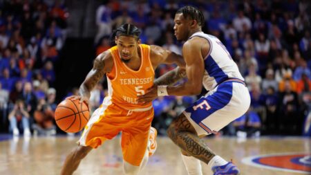 College basketball picks, schedule: Predictions for Tennessee vs. Florida and more Top 25 games for Saturday