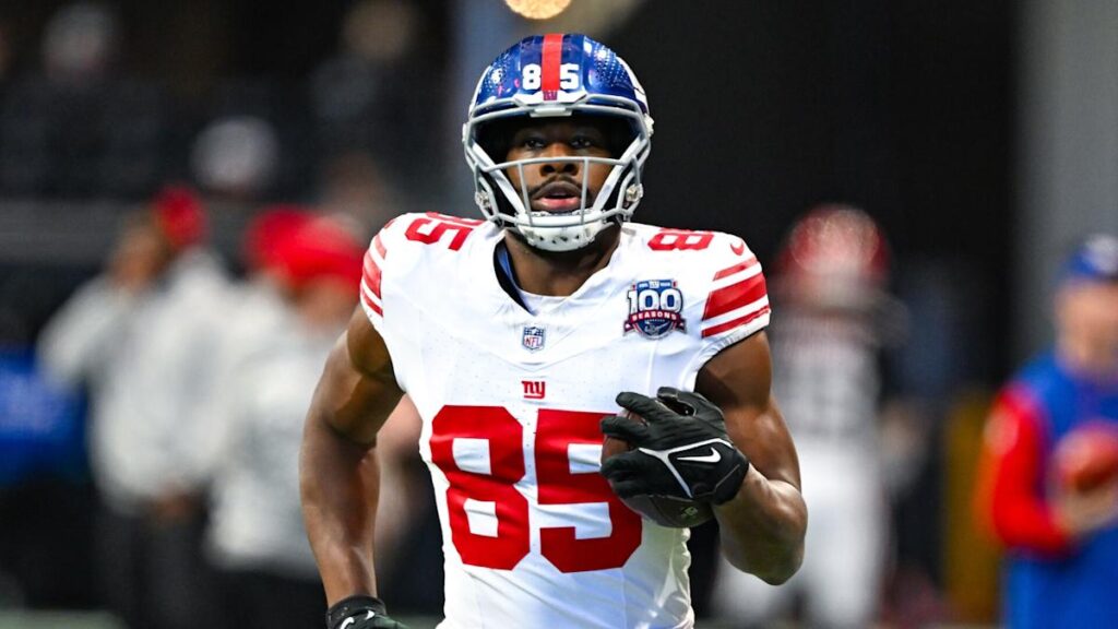 TE Chris Manhertz agrees to a one-year deal to return to the Giants