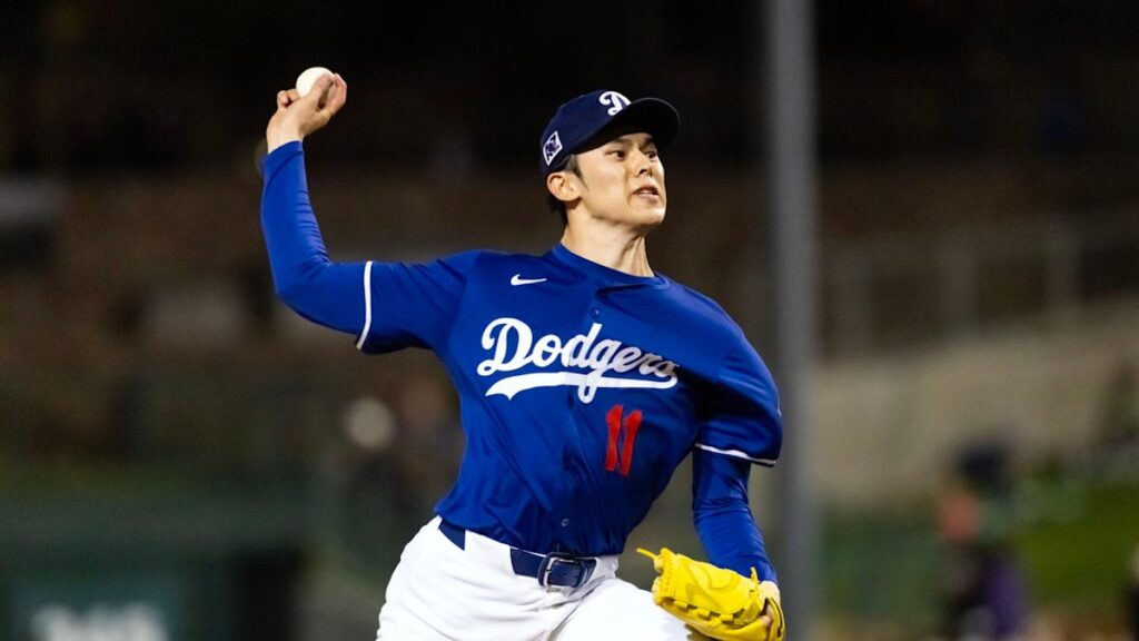 Roki Sasaki pitches 3 scoreless innings in his spring debut with the Dodgers