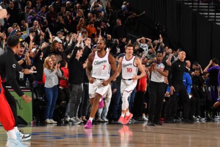 Kawhi Leonard’s spectacular buzzer-beater lifts Clippers to OT win over Kings