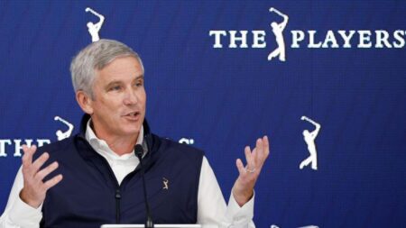 ‘Slow progress & slow play lead PGA Tour’s agenda’