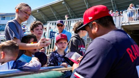 Minnesota RHP Erasmo Ramirez out for extended time with tear in shoulder