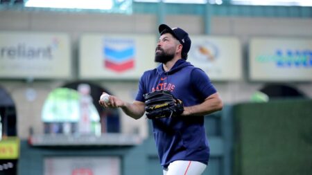 Detroit Tigers sign right-hander José Urquidy to a one-year,  million contract with club option