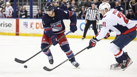 Rangers give up third-period lead, fall to Capitals 3-2 in OT