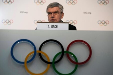 IOC board puts boxing back on the Olympic program for LA in 2028