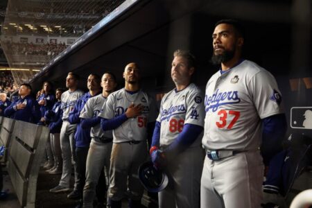 Dodgers boast best MLB team. But in fantasy baseball, is it smart to draft them?