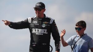 Kyle Busch, NASCAR champ, to race son Brexton in sprint cars Wednesday