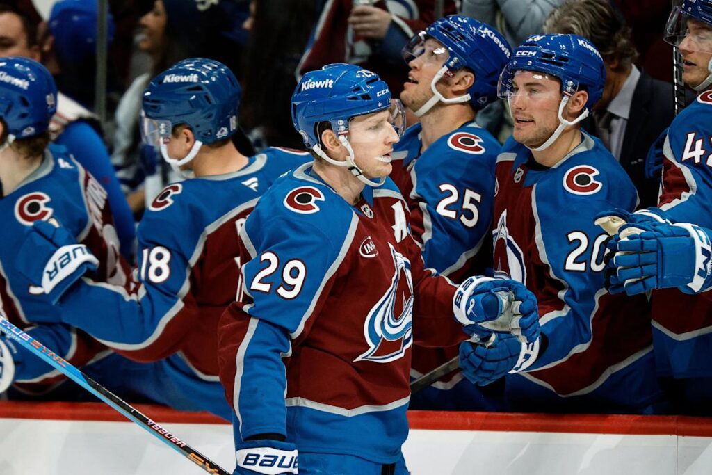 GAME PREVIEW: Avalanche Host the Chicago Blackhawks to Close Out Six Game Homestand