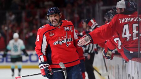 Ovechkin scores 886th career goal, nine shy of breaking Gretzky’s NHL record