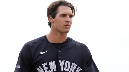 Spencer Jones has three-hit day, including a home run, as Yankees pummel Phillies