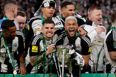 Newcastle end trophy drought with Carabao Cup glory as clever plan sinks Liverpool at Wembley