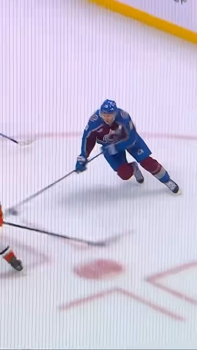 MacKinnon is UNSTOPPABLE &#x00d83d;&#x00de31;