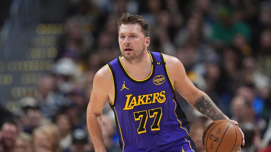 Lakers beat Clippers for fifth straight win behind 31 points from Luka Dončić, but Austin Reaves exits with calf soreness