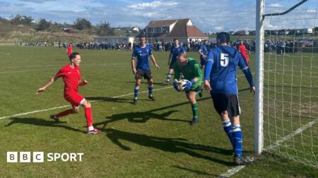 Muratti Vase semi-final: Jersey beat Alderney 2-0 to book Guernsey clash