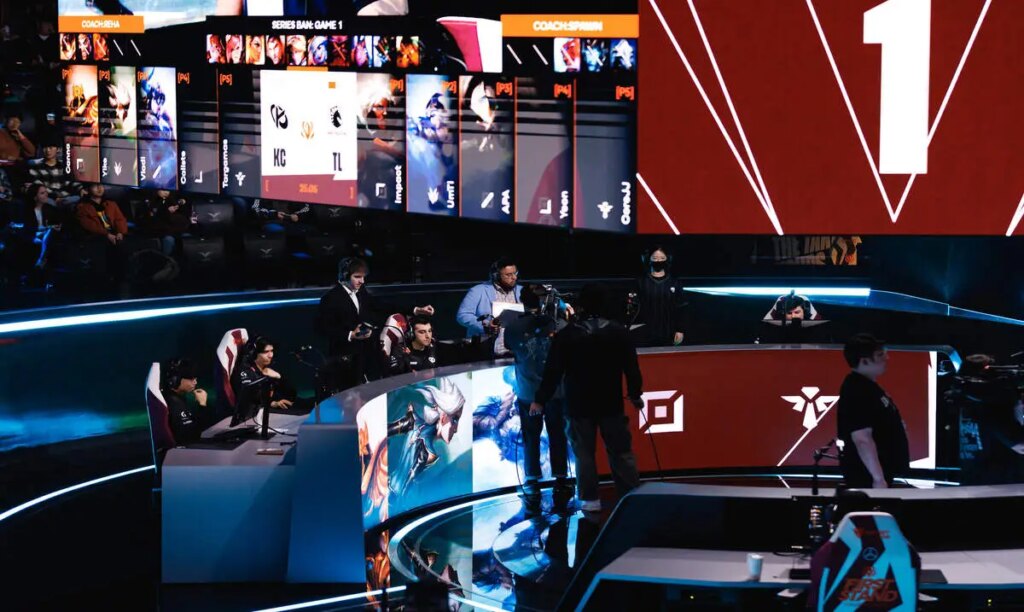 First Stand 2025 kicks off with LCK stomp, NA triumphing over EU