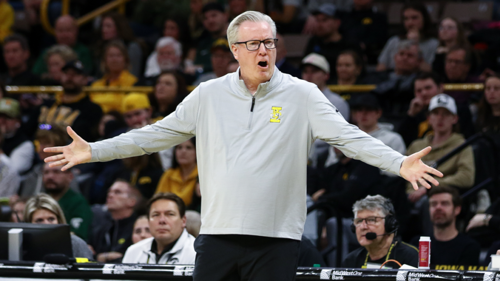 Iowa fires Fran McCaffery: Longtime coach out after Hawkeyes miss NCAA Tournament for second straight season